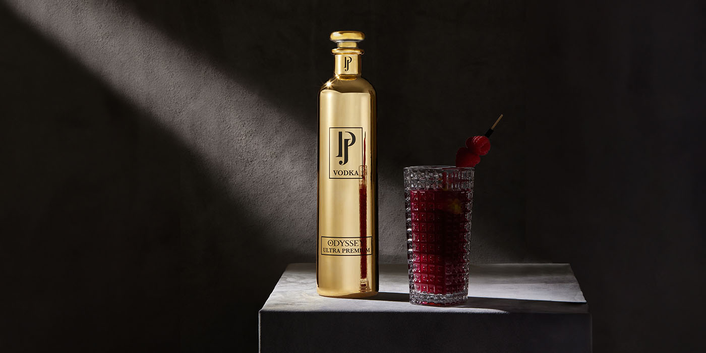 fotografía de botellas